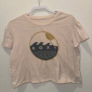 Roxy 1990 Wave Graphic Tee in Cream and Gold